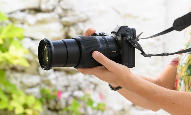 Družini objektivov NIKKOR Z se pridružujeta ultraširokokotnik in univerzalec