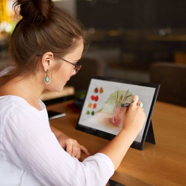 Vaša digitalna prihodnost je svetlejša z Lenovo tablicami in napravami&hellip;